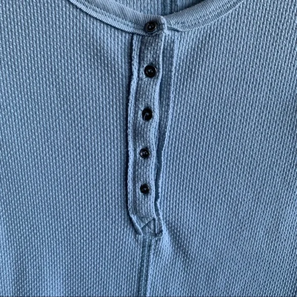 ⛔️SOLD⛔️ FREE PEOPLE Thermal Henley Crochet Cuff Trim Long Sleeves Top - Picture 3 of 10